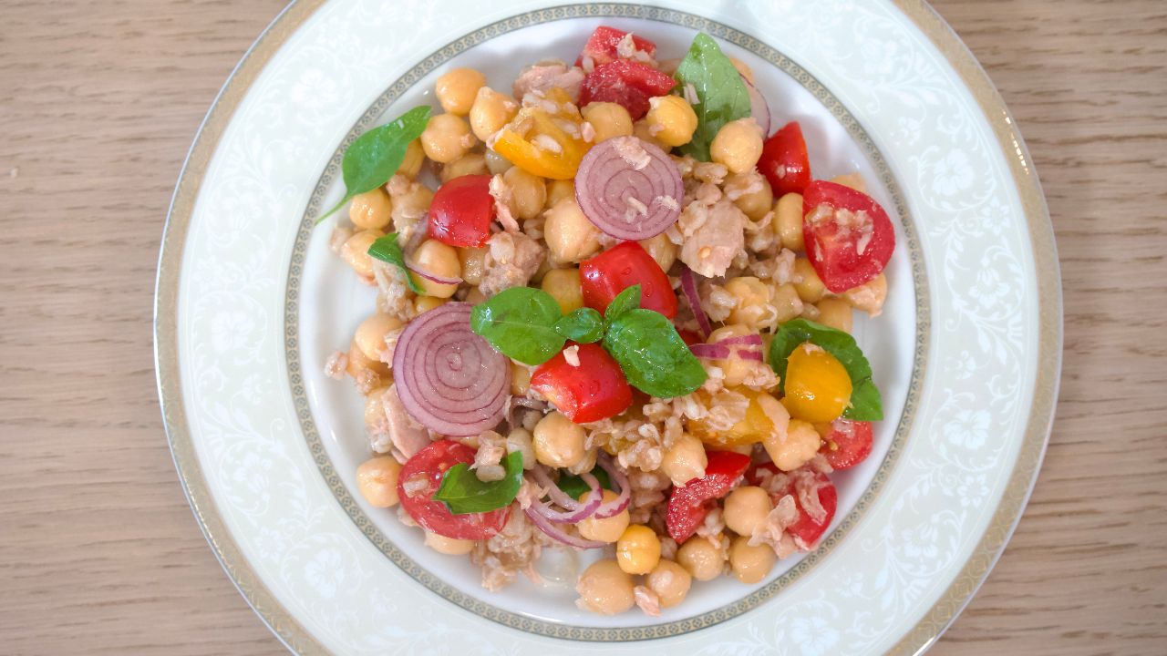 come fare un'insalata di ceci buonissima